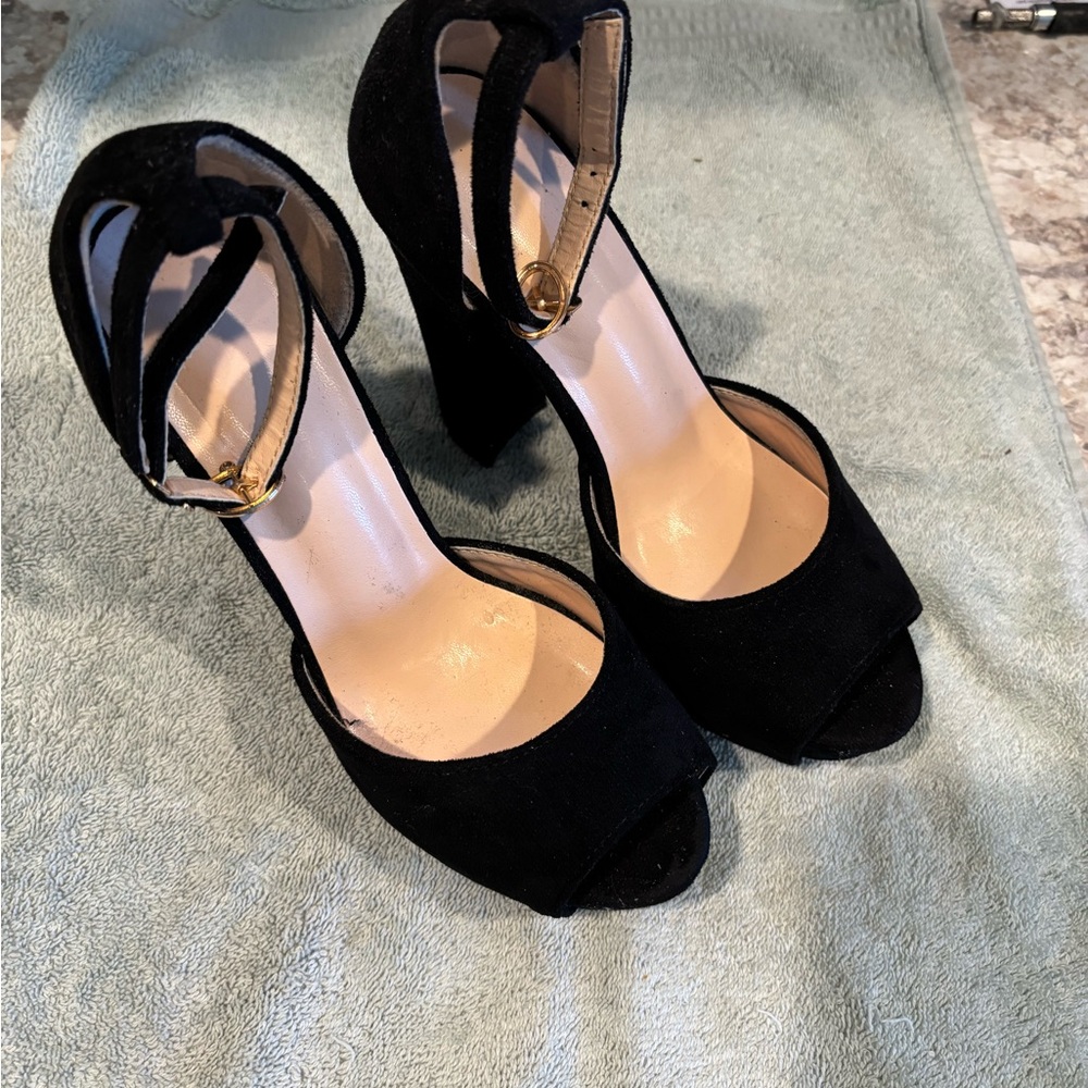 SHEIN Black Ankle-Strap Heels Timeless Elegance